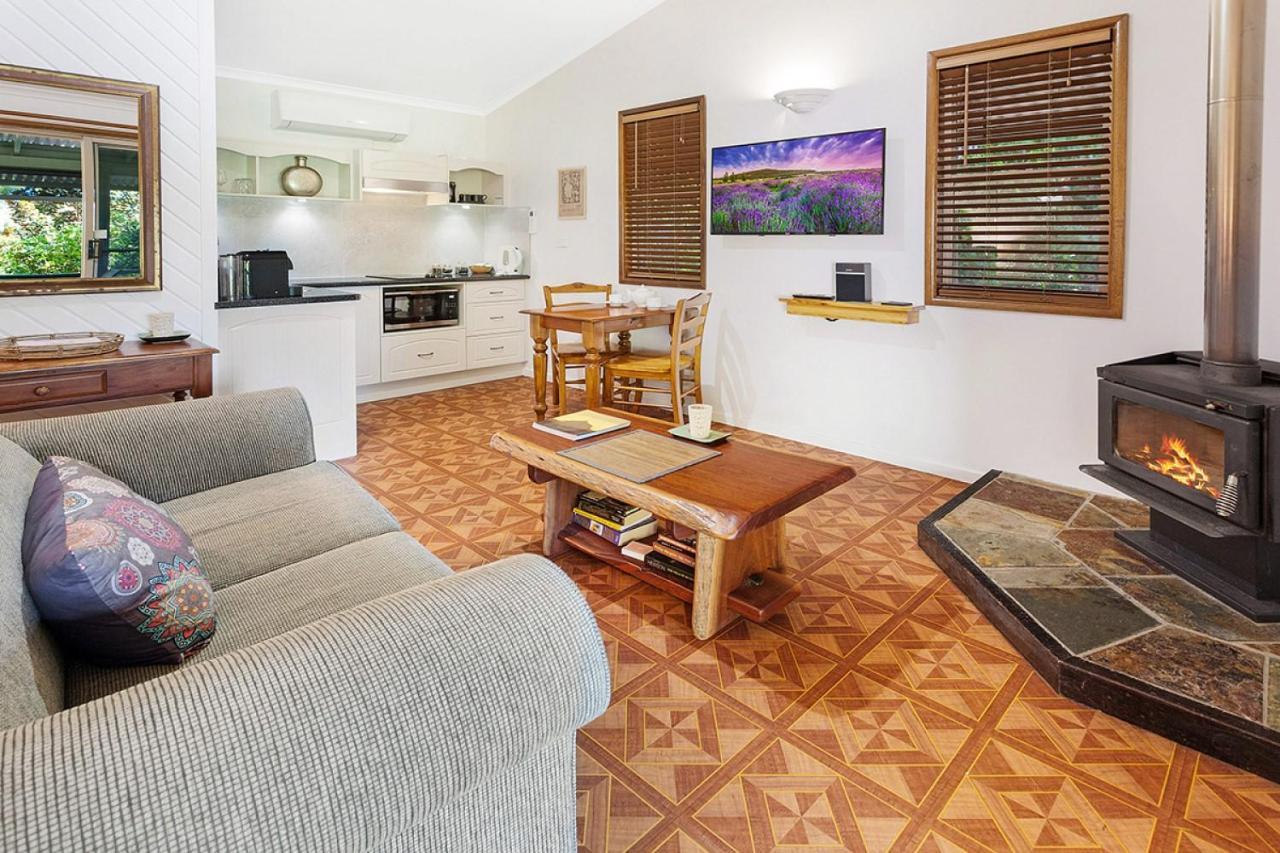 Bendles Cottages Maleny Bagian luar foto